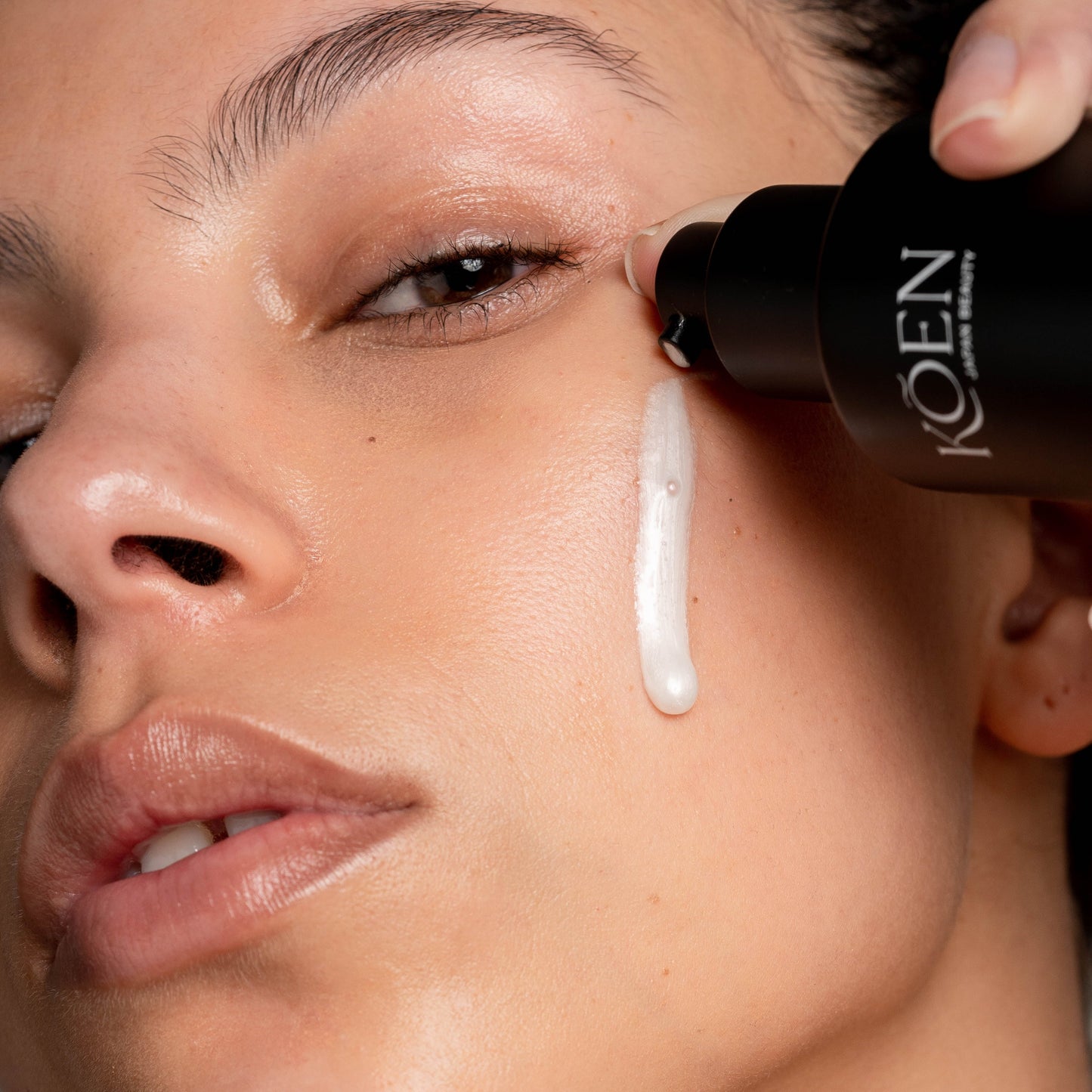 AWA | BALANCING FOAMING CLEANSER